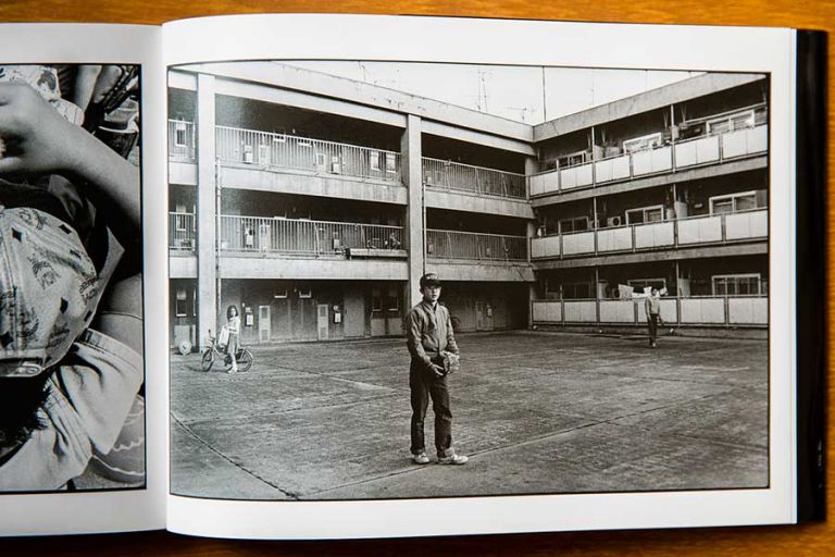 JunAbe-BlackWhiteNote2-13