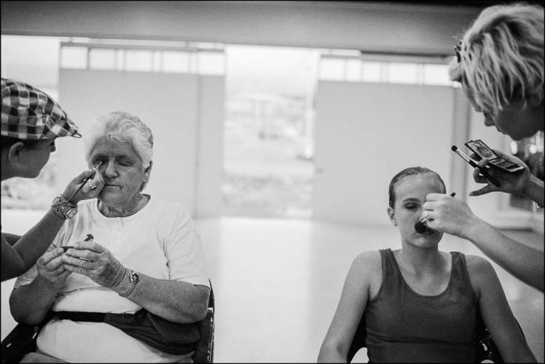 Behind the Scenes Thorns & Roses » Documentary Photography by Derrick Choo